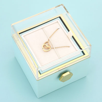 Wieczna Rosenbox – z naszyjnikiem z podwójnym sercem i prawdziwą różą