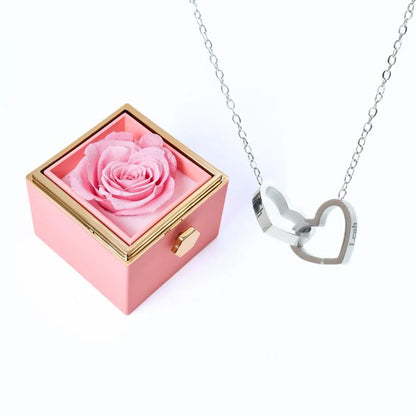 Wieczna Rosenbox – z naszyjnikiem z podwójnym sercem i prawdziwą różą